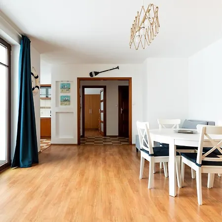 Victus Apartamenty, Mewi Spiew Sopot